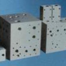 山东液压配件阀块加工 精密油路板的核心制造与应用